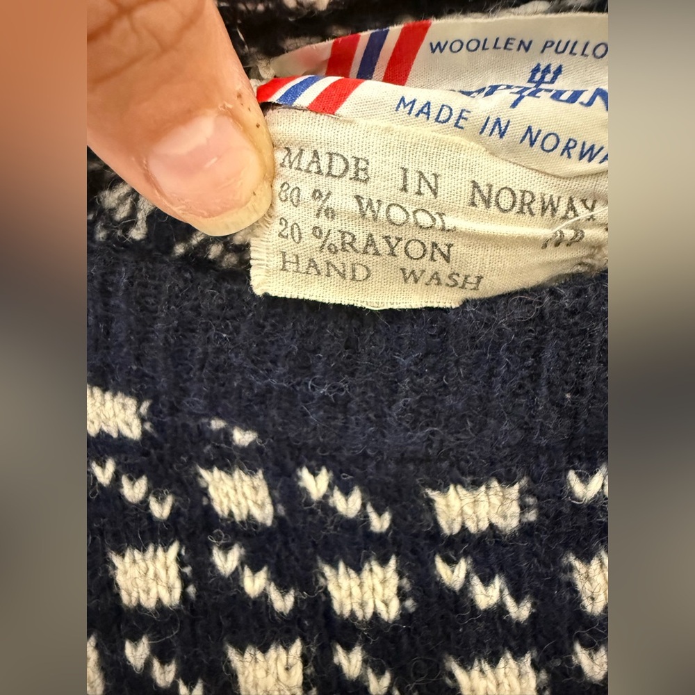 Women’s Neptune Norwegian Wool Blend Sweater M Fisherman Nautical Coastal - Picture 5 of 7